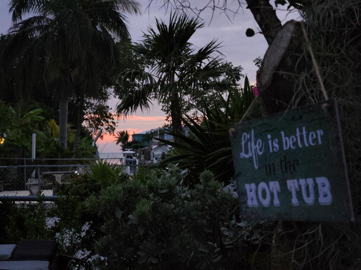 The Butterfly Cottage Marathon Exterior foto